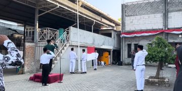 Ponpes Sulthon Auliya’ Gelar Upacara HUT RI ke-80 dengan Khidmat