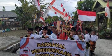 Meriahkan Momen Kemerdekaan, TK dan SD Al Muttaqin Ikuti Karnaval Desa Bandungsari