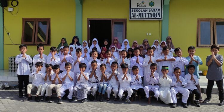 SD Al-Muttaqin Peringati Hari Santri Nasional dengan Semangat Keagamaan dan Kebersamaan