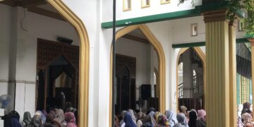 Edukasi Kesehatan dalam Turba Wanita LDII Lamongan ke PC Lamongan Kota