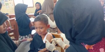 Sinergi SD Al Muttaqin dan Puskesmas Sukodadi Dalam Pelaksanaan Imunisasi