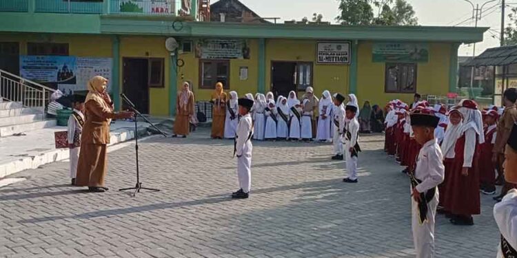 Wujudkan budaya sekolah Berkarakter Luhur, Siswa Baru TK/KB dan SD Ikuti MPLS Yayasan Al Muttaqin Bandung Sari