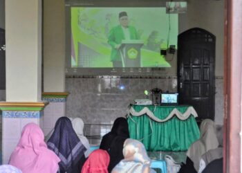 PC Wanita LDII Turi Ikuti Seminar Perlindungan Anak di Ruang Digital