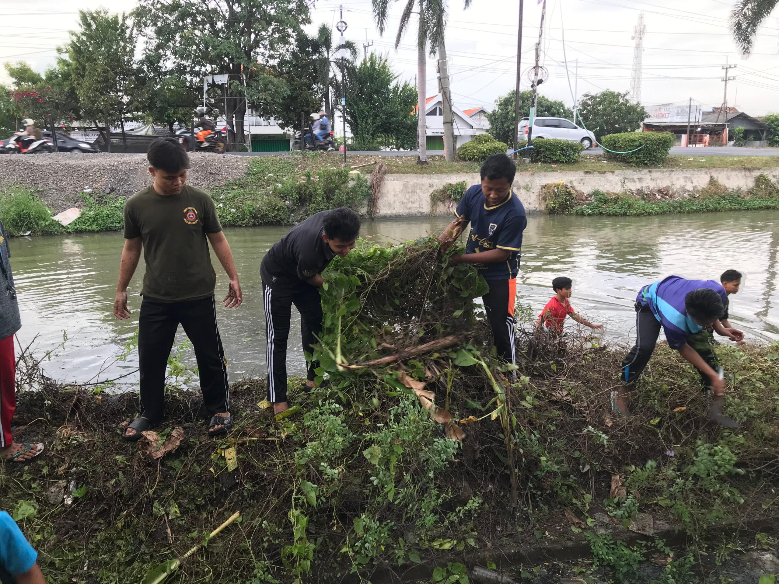 LDII Lamongan Laksanakan Kerjabakti Nasional 2025
