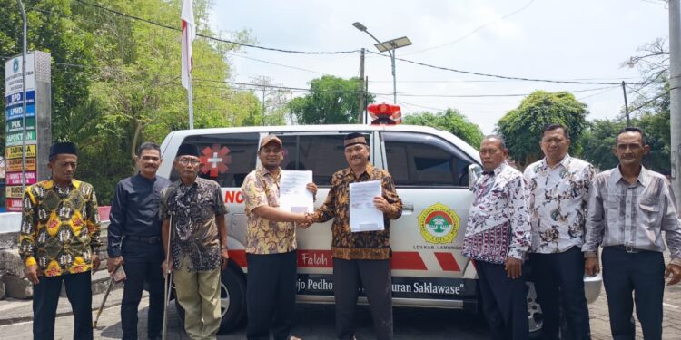 LDII Lamongan Berikan Bantuan Penggunaan Mobil Ambulans untuk Masyarakat Desa Sukodadi