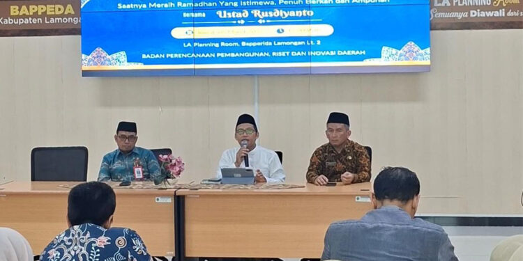 Berikan Tausiyah Di Bapperida Lamongan, Guru Pondok LDII Ingatkan Kewajiban Zakat
