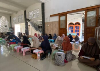 Tingkatkan Kualitas Pengajar, Guru TPQ Lintas Kecamatan Ikuti Pelatihan Public Speaking di Pangkatrejo