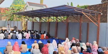 PAC LDII Sungegeneng Laksanakan Salat Iduladha dan Penyembelihan Hewan Qurban