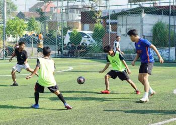 Serunya Fun Football dan Wisata Sengkaling, Ajang Pererat Keakraban Kader LINES Lamongan
