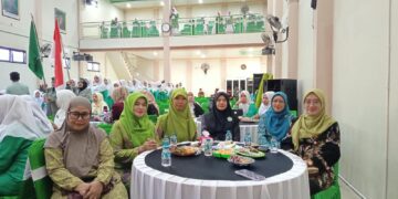 Wanita LDII Lamongan Hadiri Pelantikan PC Fatayat NU Babat