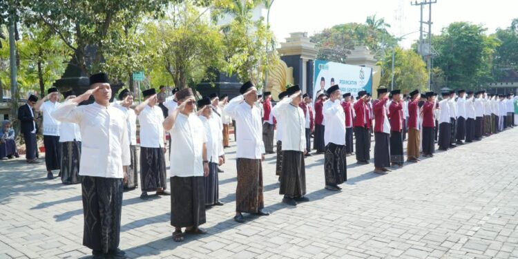 Songsong Indonesia Emas 2045, Pemuda LDII Lamongan Ajak Santri Berilmu, Berakhlakul Karimah, dan Profesional